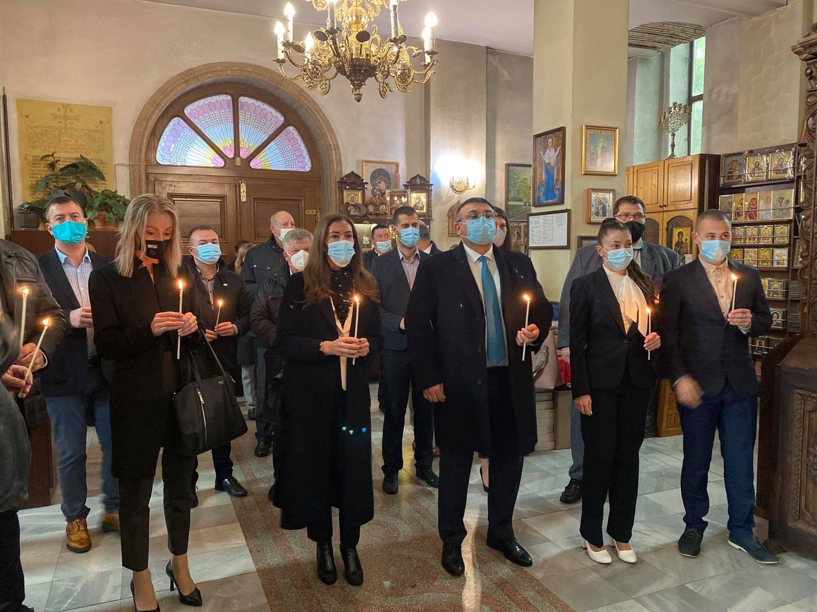 ГЕРБ-СДС в София-област откри предизборната си кампания с водосвет
